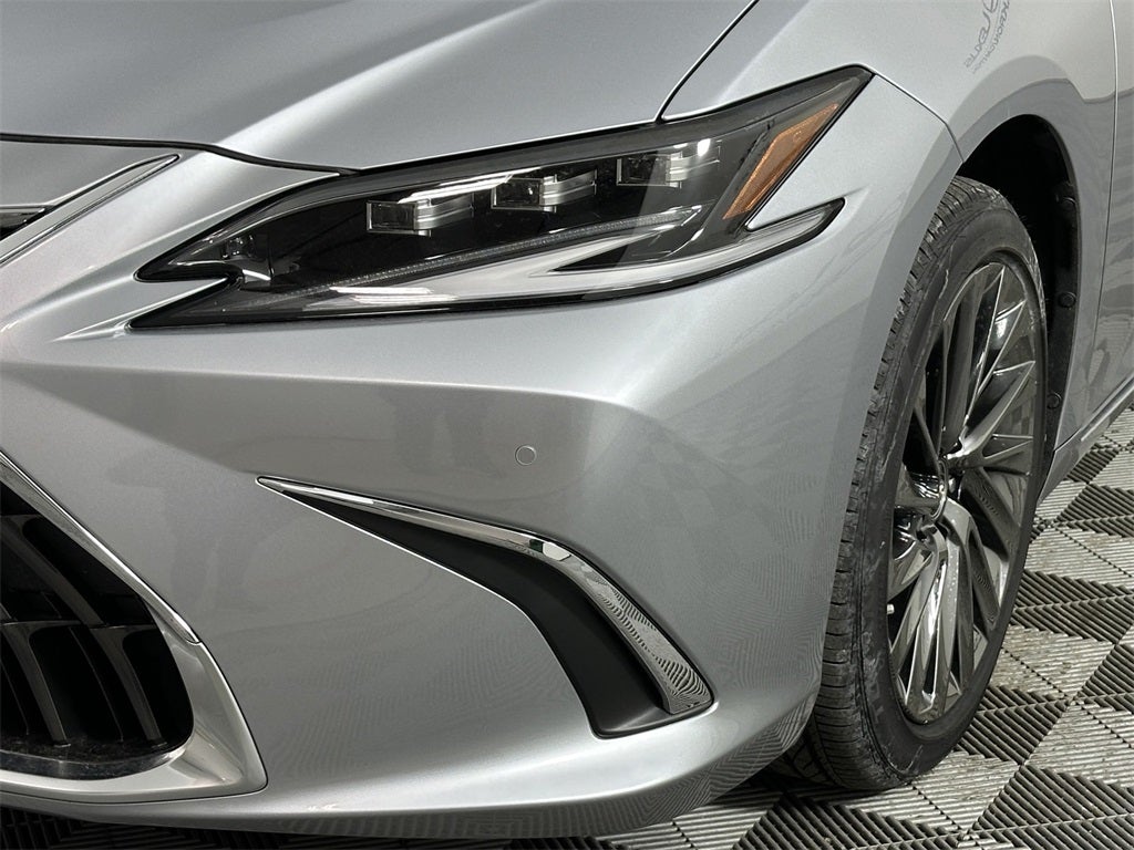 2025 Lexus ES 350 Ultra Luxury