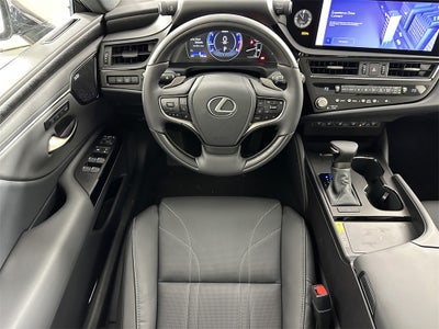 2025 Lexus ES 350 Ultra Luxury