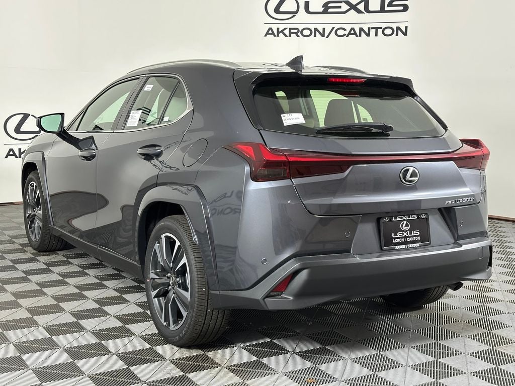 2026 Lexus UX 300h Premium