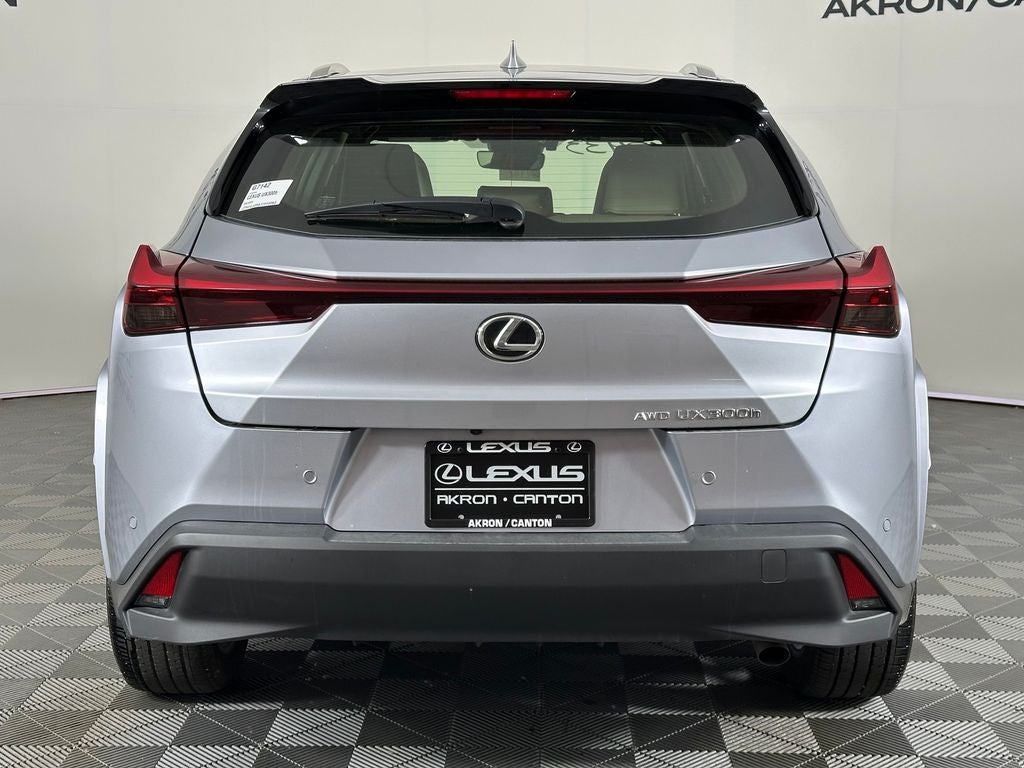 2026 Lexus UX 300h Premium