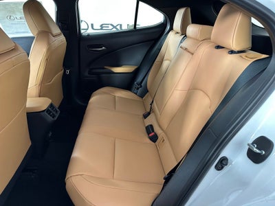2026 Lexus UX 300h Premium