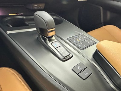 2026 Lexus UX 300h Premium