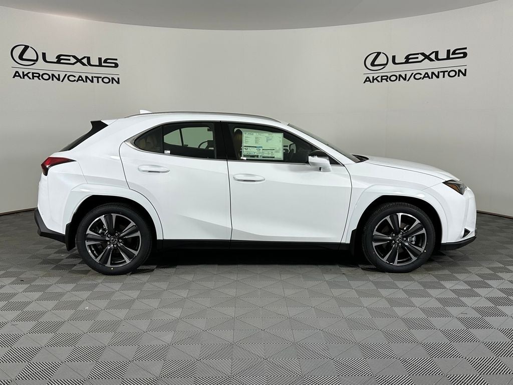 2026 Lexus UX 300h Premium