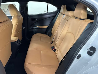 2026 Lexus UX 300h Premium