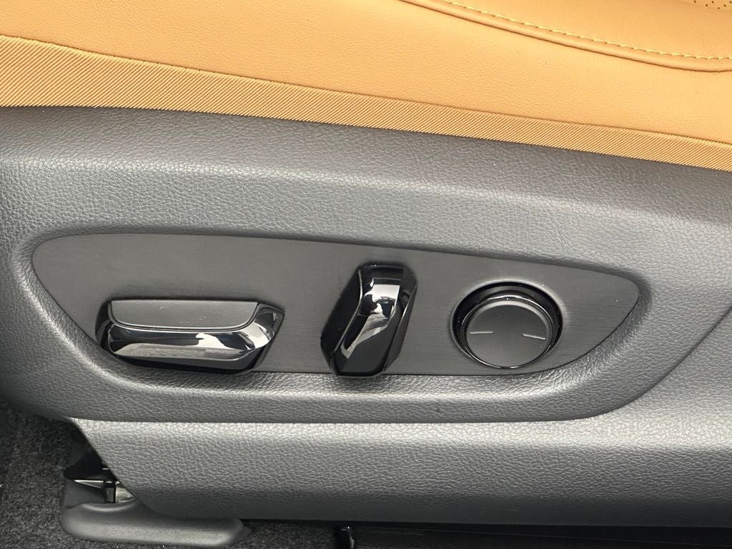 2026 Lexus UX 300h Premium