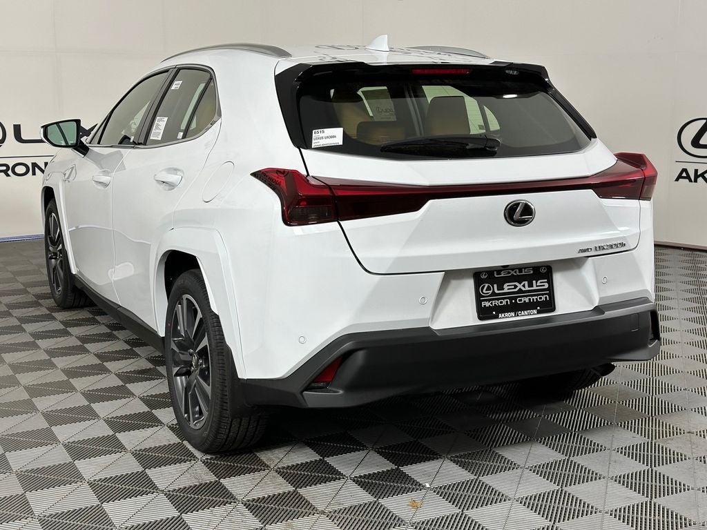 2026 Lexus UX 300h Premium
