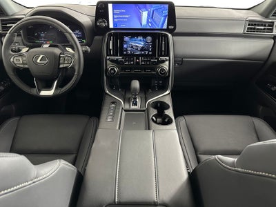 2026 Lexus LX 700h Luxury
