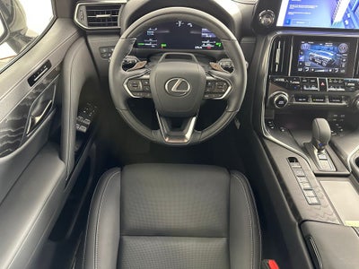 2026 Lexus LX 700h Luxury