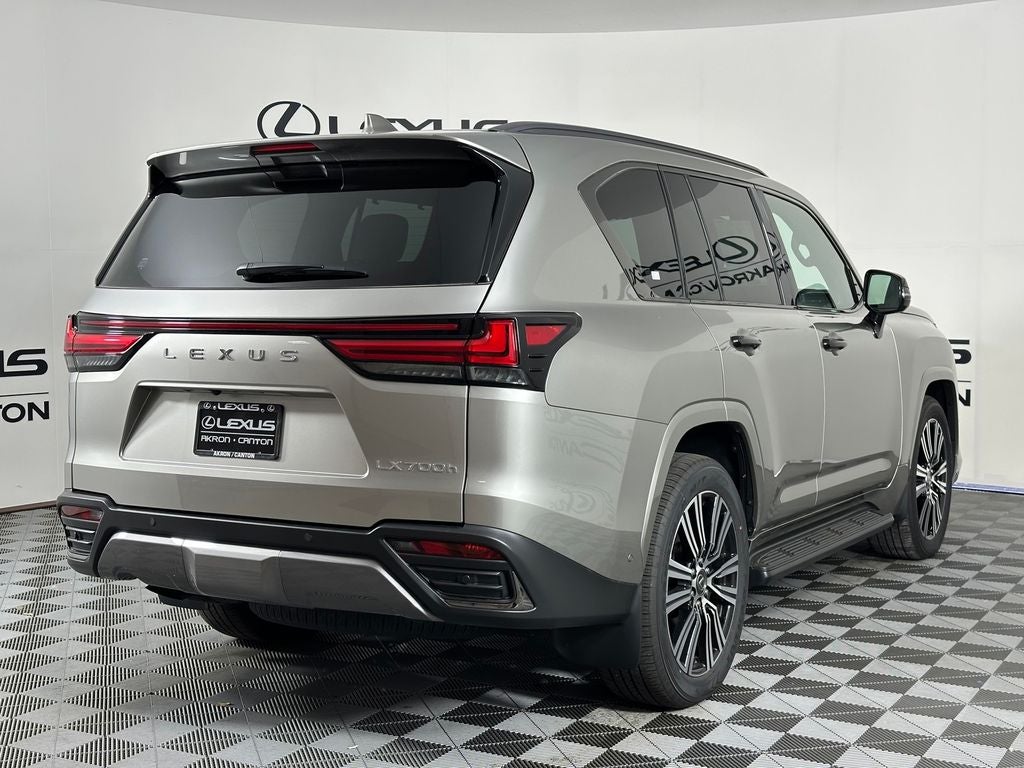 2026 Lexus LX 700h Luxury