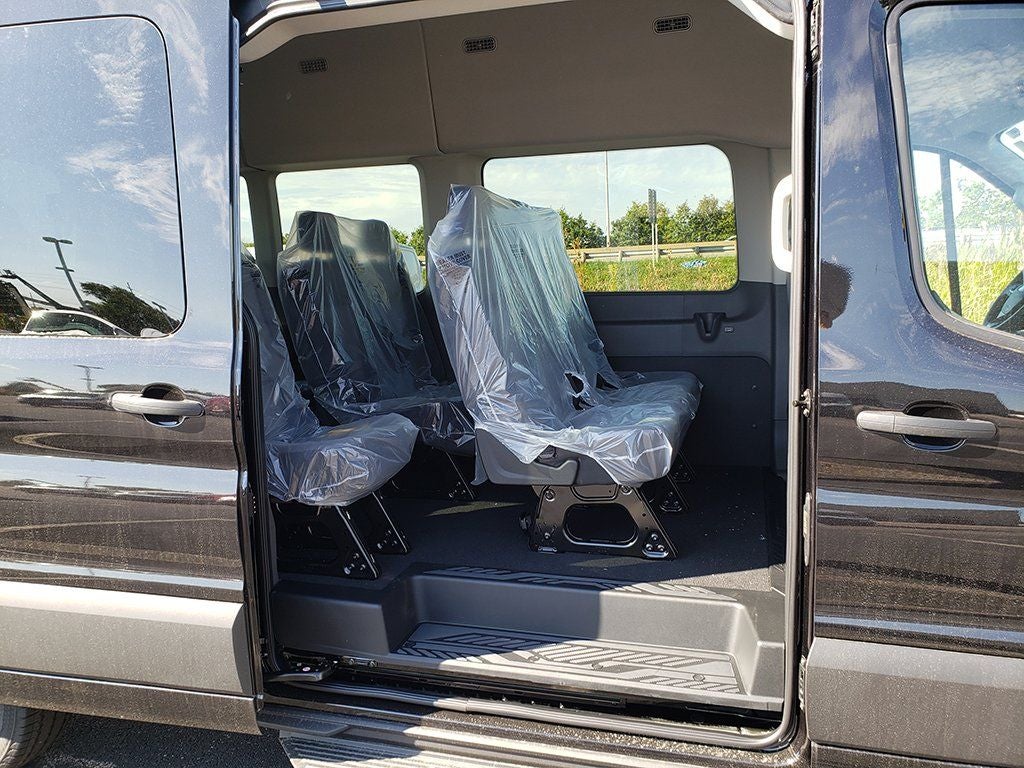 2025 Ford Transit-350 XLT