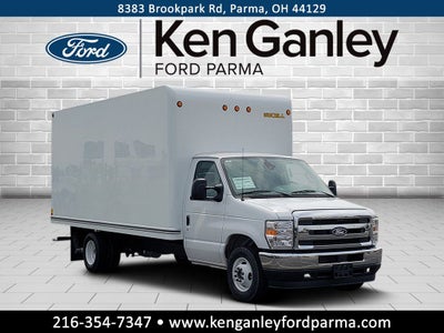 2026 Ford E-350SD Base Cutaway