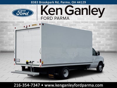 2026 Ford E-350SD Base Cutaway