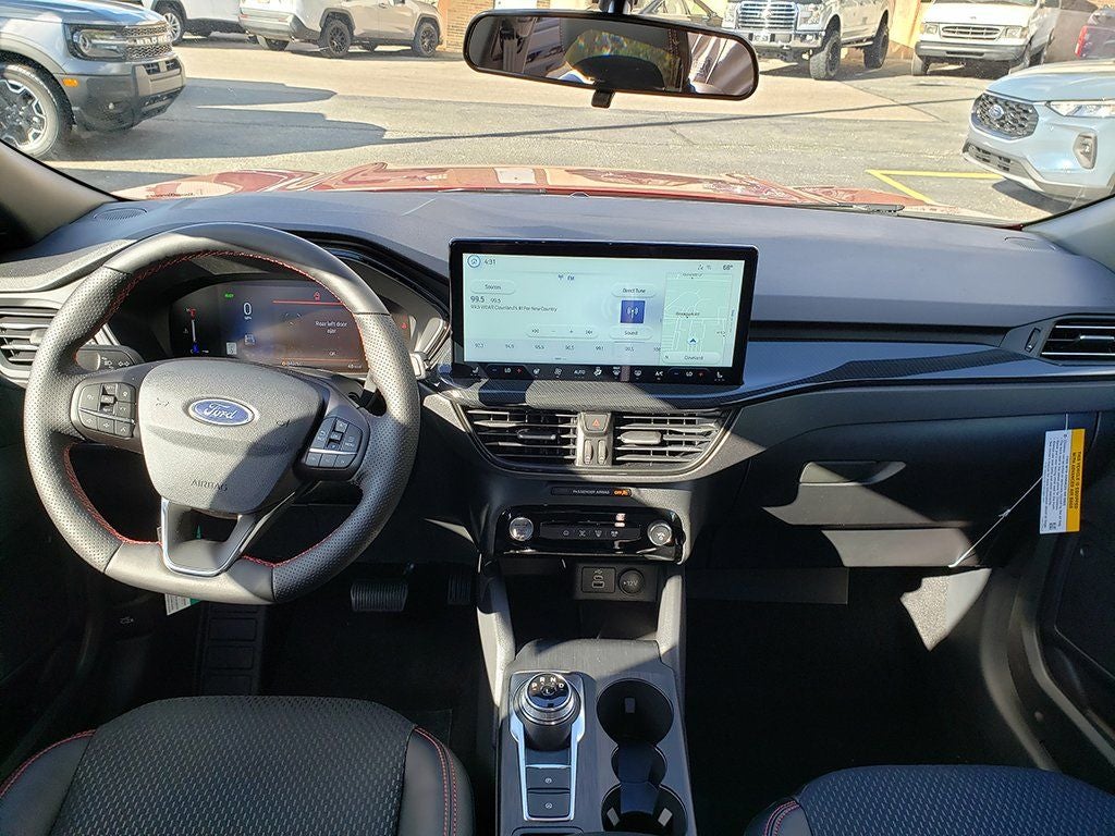 2026 Ford Escape Hybrid ST-Line Select