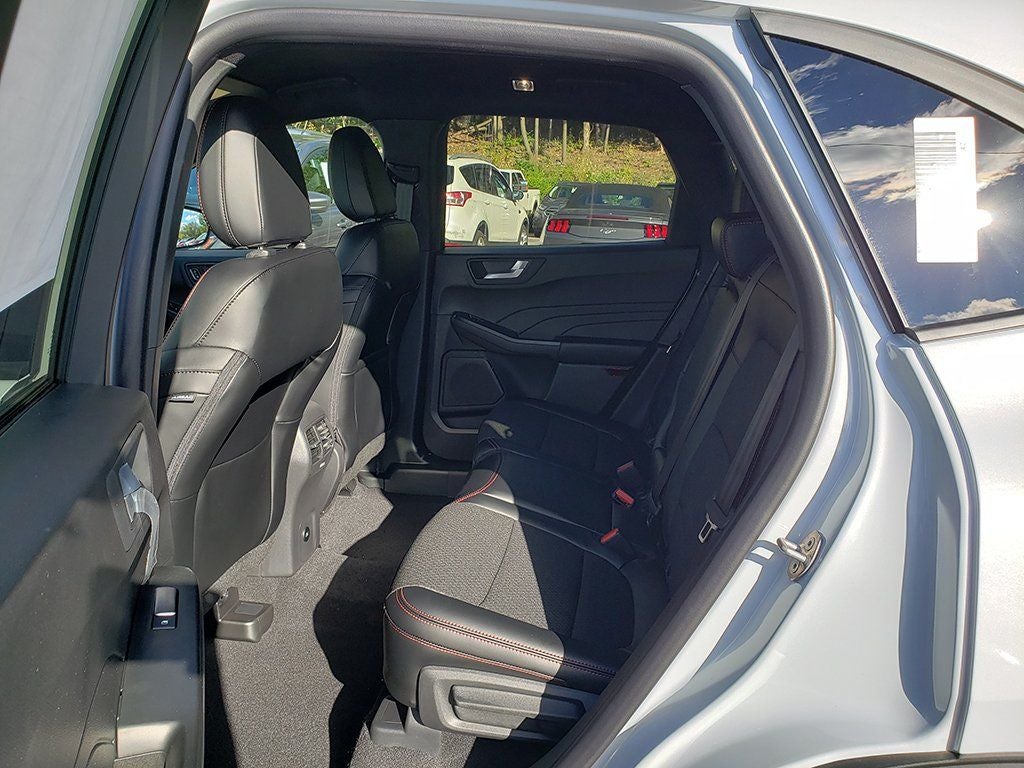 2026 Ford Escape Hybrid ST-Line Select