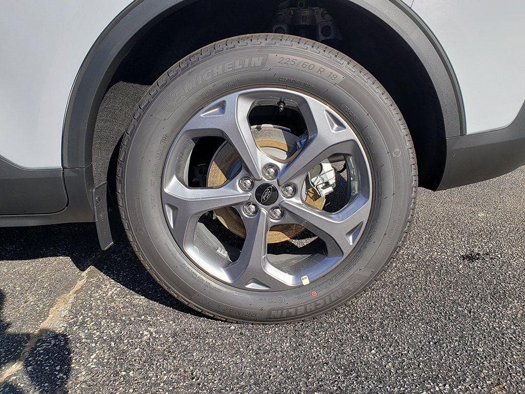 2026 Ford Escape Hybrid ST-Line Select