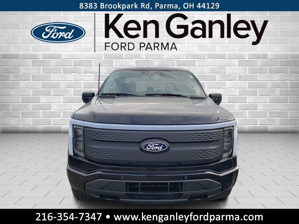 2025 Ford F-150 Lightning Flash