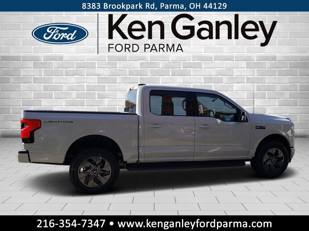 2025 Ford F-150 Lightning Flash