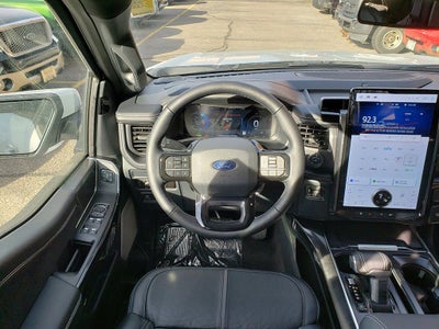 2025 Ford F-150 Lightning Platinum