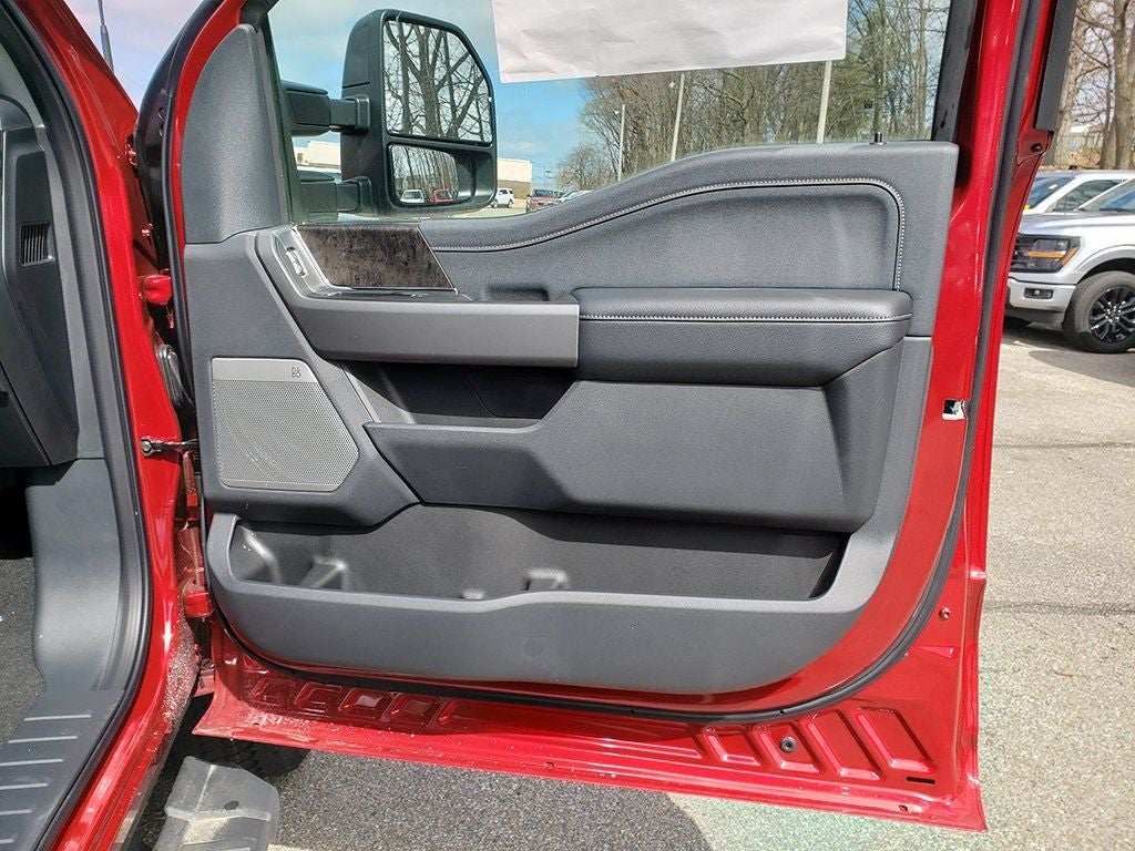 2025 Ford F-250SD Lariat