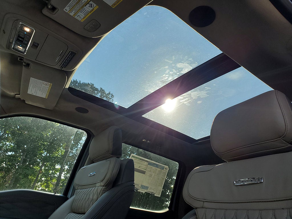 2027 Ford F-350SD Platinum DRW