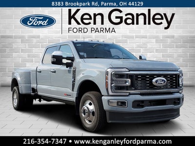 2027 Ford F-350SD Platinum DRW