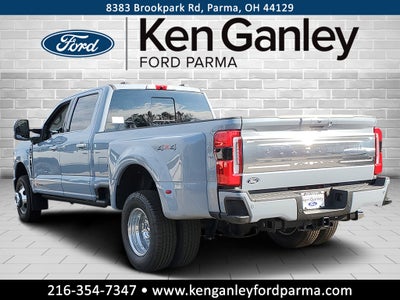2027 Ford F-350SD Platinum DRW