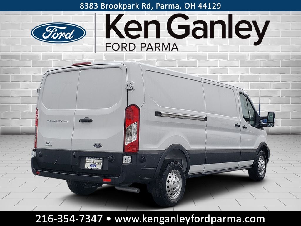 2025 Ford Transit-250 Base