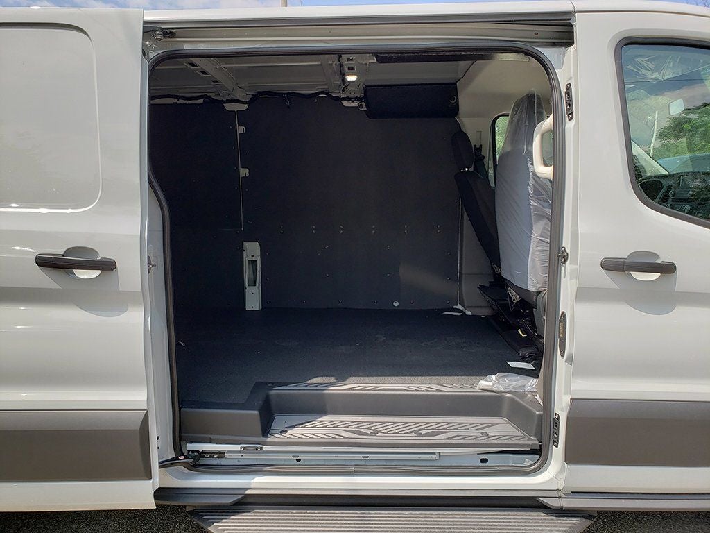 2025 Ford Transit-150 Base