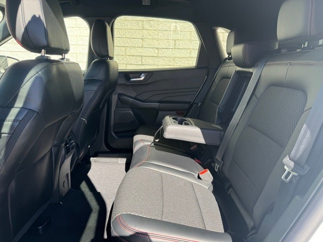 2026 Ford Escape Hybrid ST-Line Select