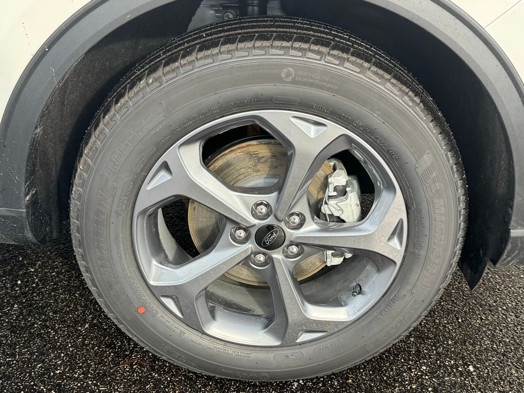 2026 Ford Escape Hybrid ST-Line Select