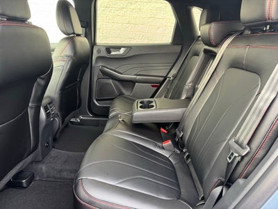 2026 Ford Escape Hybrid ST-Line Elite
