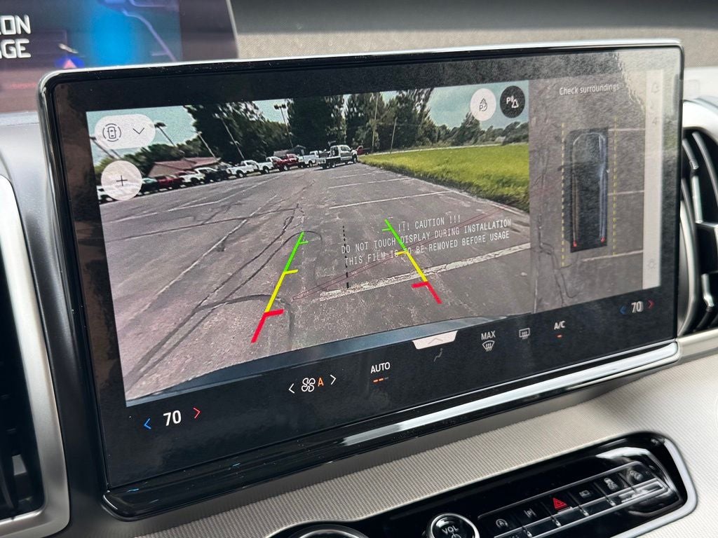2027 Ford Expedition Active