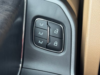 2025 Ford F-350SD Lariat