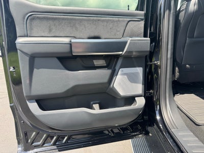 2025 Ford F-350SD Platinum