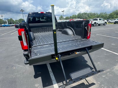2025 Ford F-350SD Platinum