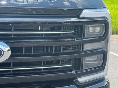 2025 Ford F-350SD Platinum