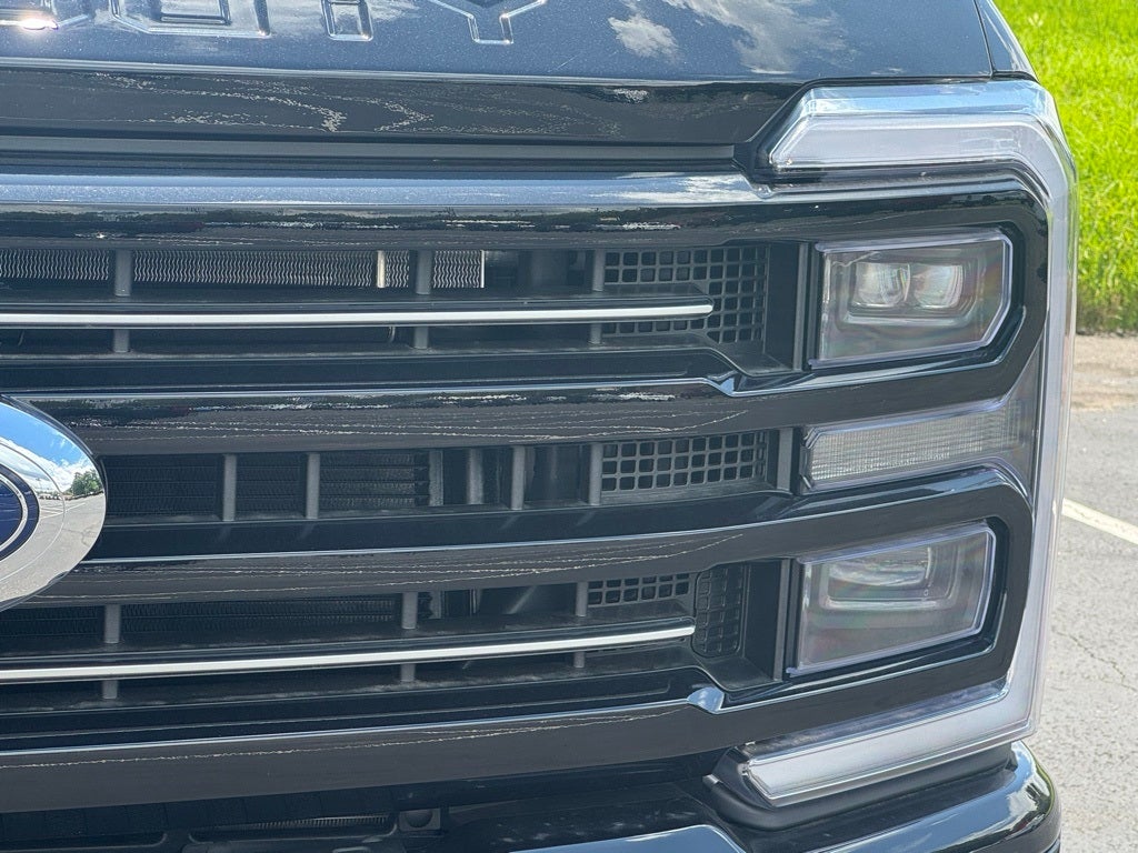 2025 Ford F-350SD Platinum