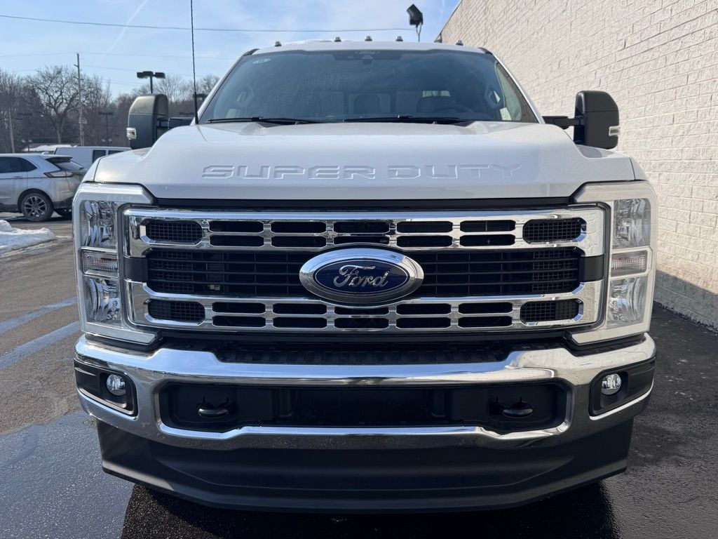 2026 Ford F-350SD XLT