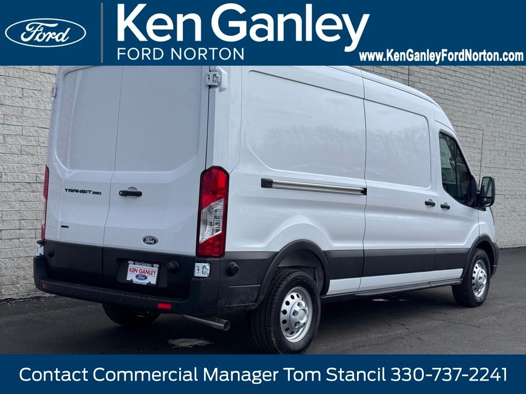 2026 Ford Transit-250 Base