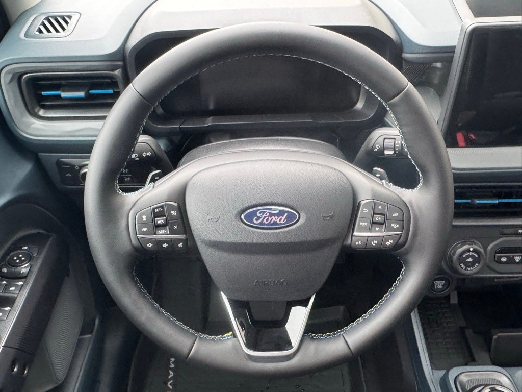 2025 Ford Maverick Lobo High
