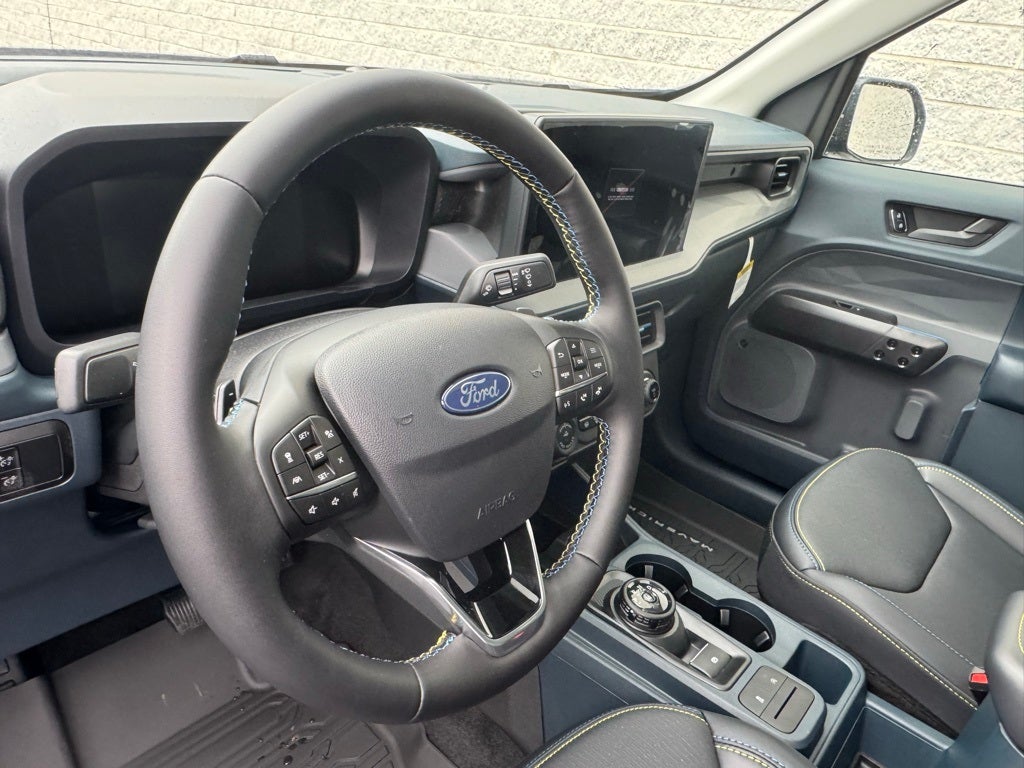 2025 Ford Maverick Lobo High
