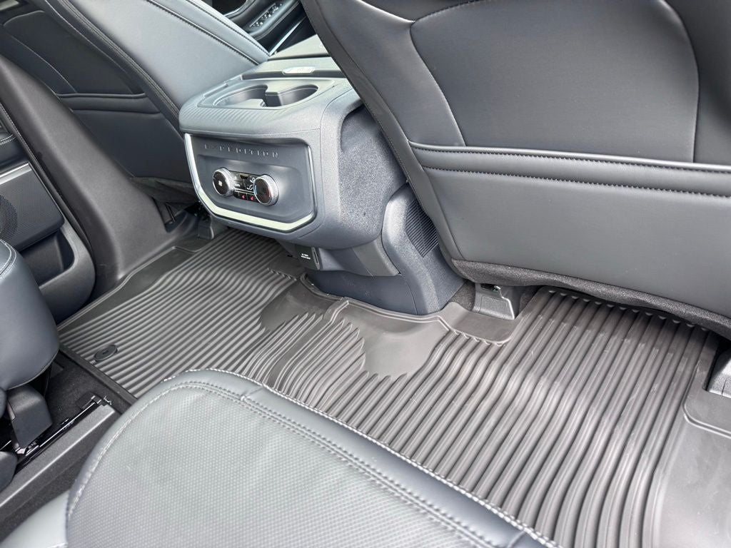 2026 Ford Expedition Platinum®
