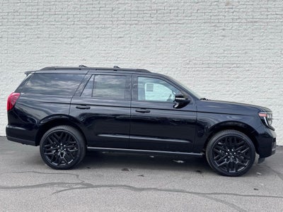 2026 Ford Expedition Platinum®
