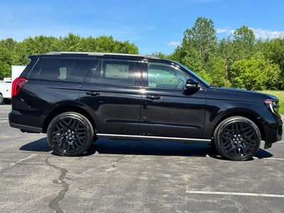 2026 Ford Expedition Platinum®