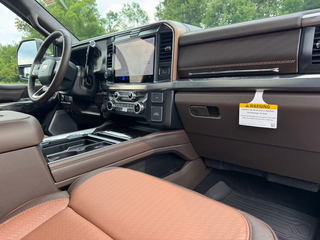 2026 Ford Super Duty F-350® King Ranch®