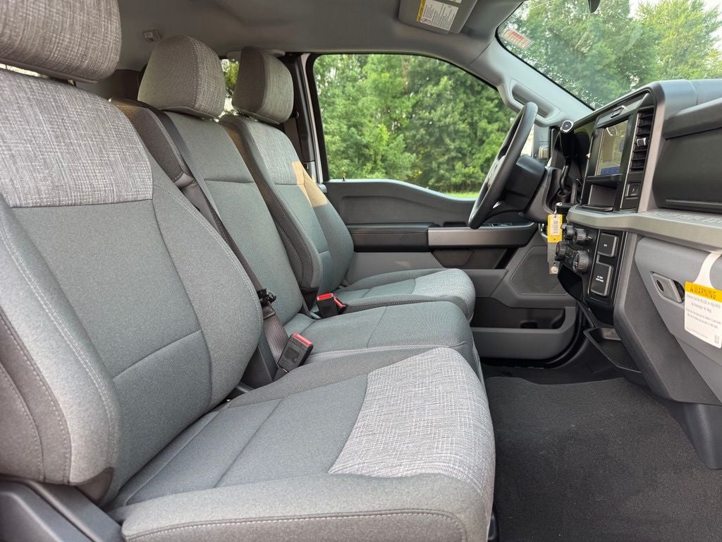 2026 Ford Super Duty F-350® XLT