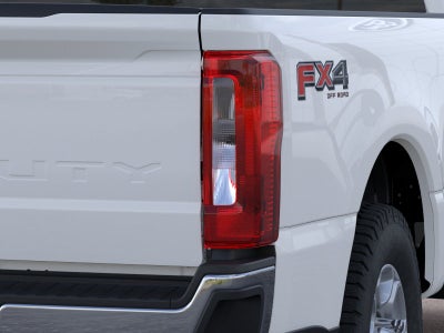 2026 Ford Super Duty F-350® XLT