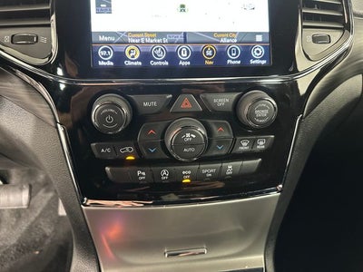 2022 Jeep Grand Cherokee WK Laredo X