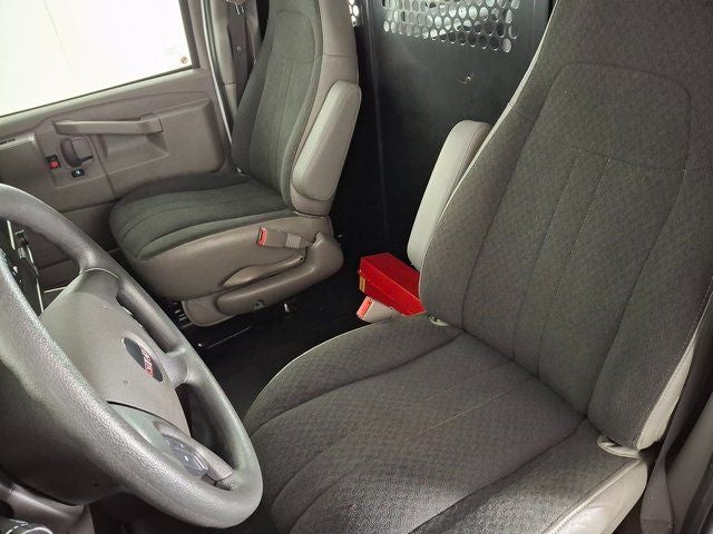 2024 GMC Savana 2500 Work Van
