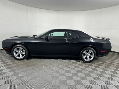 2022 Dodge Challenger SXT